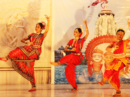 Akhanda Mahapeeth, Akhandamahapeeth, Mahavatar Babaji Maharaj, Lahiri Mahasay, Nanga Baba, Kriya Yoga, Yoga, Mata Sharbani Trust, Shibrampur, Kolkata, Spiritual, Durga Puja, Adhyatmik,